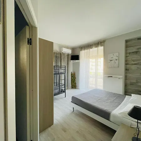 La Dama Dell'etna Bed & Breakfast 3*